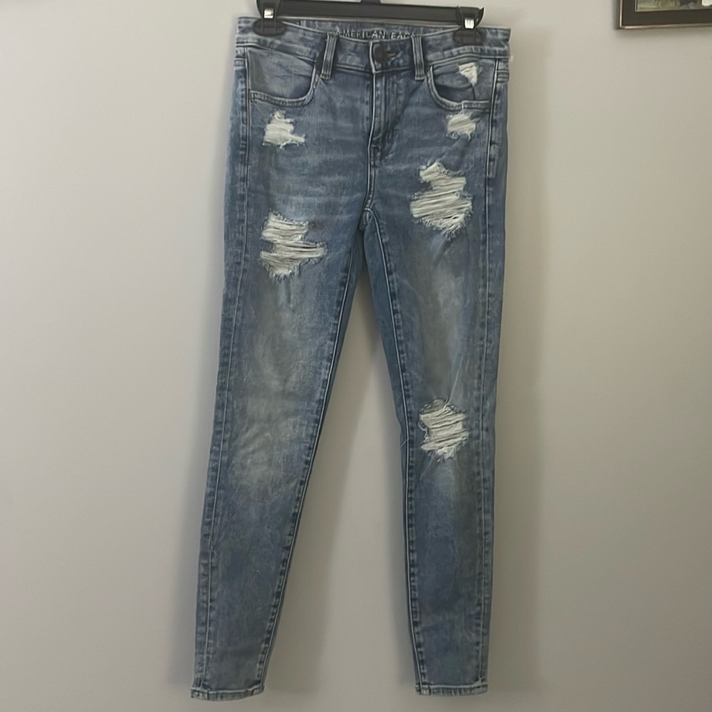 American eagle stretch blue jeans